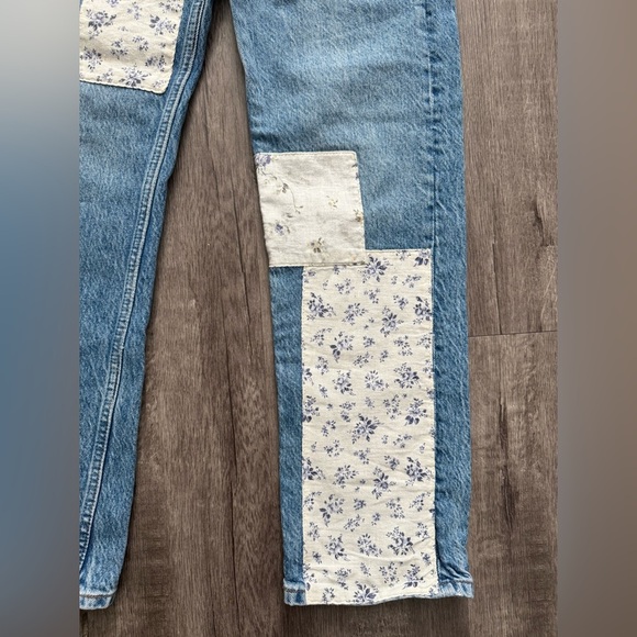 Reformation Floral Patch Straight Leg Jeans size 25 - Picture 5 of 6